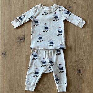 Hanna Andersson Pajamas 0-3 months